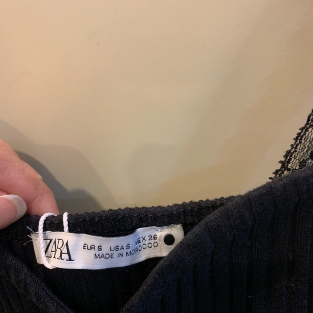 Zara Lace Bodysuit - Picture 3 of 6